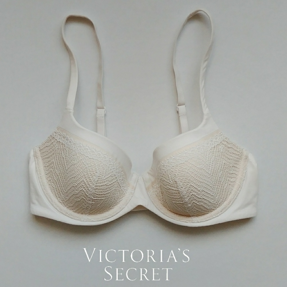🔥❤ NWOT Victoria's Secret Bra - 34C
